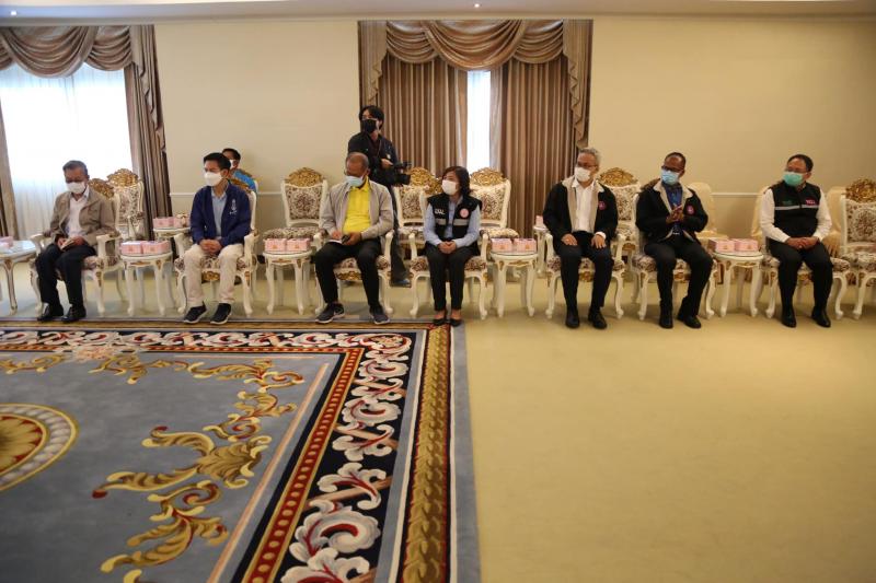 ปลัด พม. ร่วมกับปร�