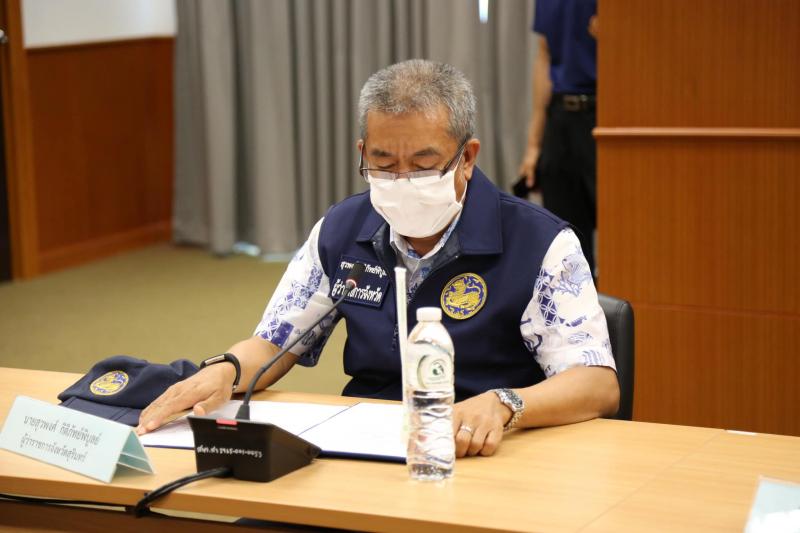 ปลัด พม. พร้อมด้วย�