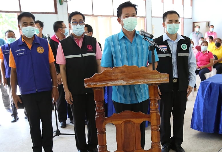 ปลัด พม. ร่วมกับปร�
