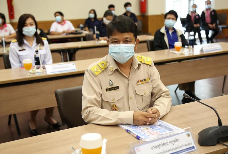รองปลัด พม. พร้อมด�