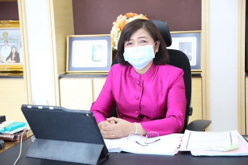 ปลัด พม. เป็นประธา�