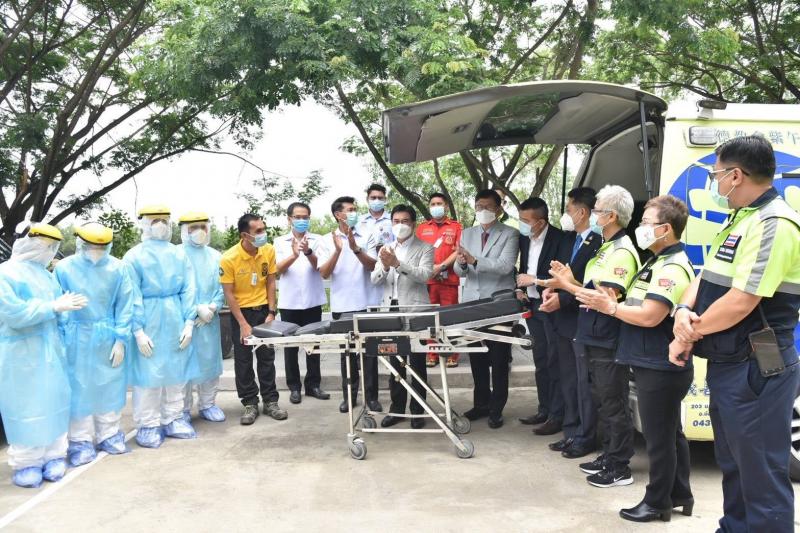 ปลัด พม. มลงพื้นที�