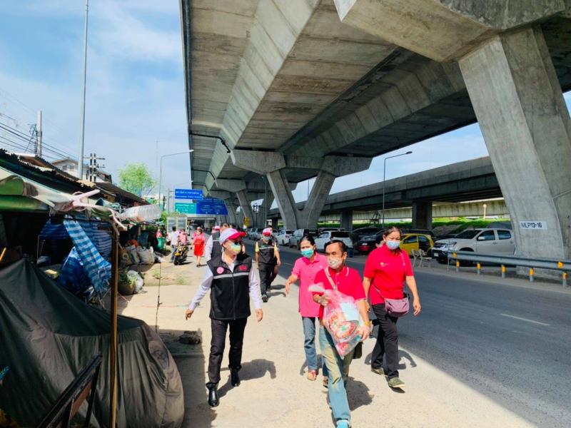 รองปลัด พม. ลงพื้น�