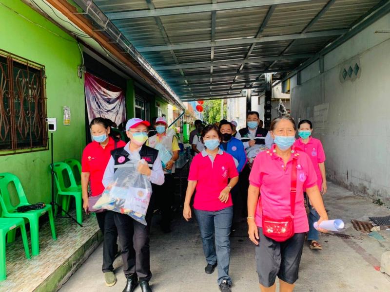 รองปลัด พม. ลงพื้น�