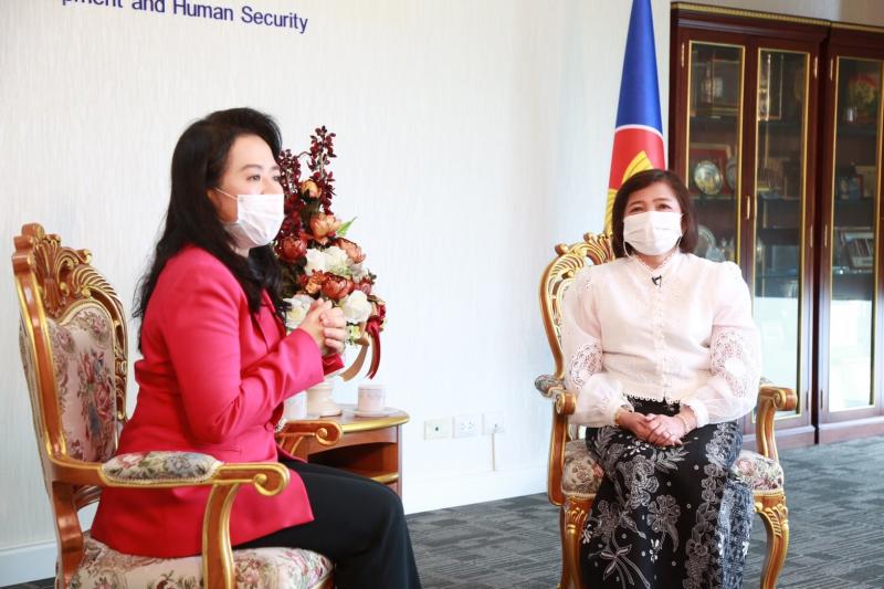 ปลัด พม. บันทึกเทป�