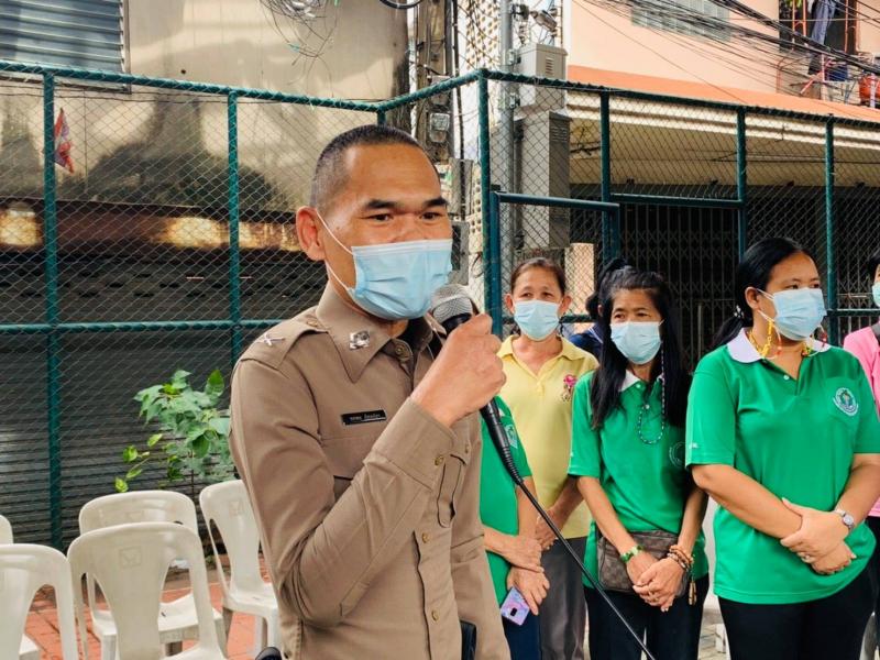 รองปลัด พม. ลงพื้น�