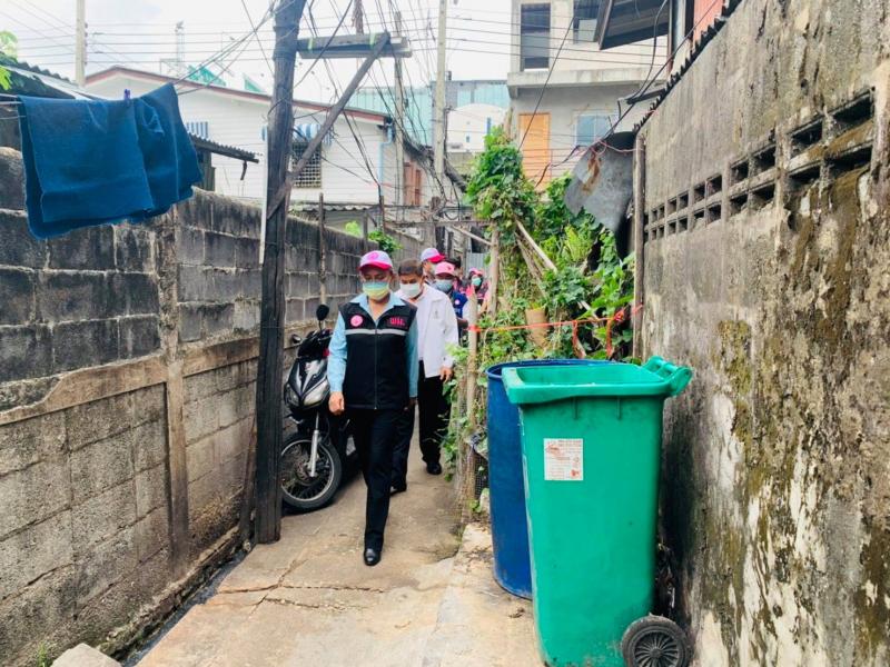 รองปลัด พม. ลงพื้น�
