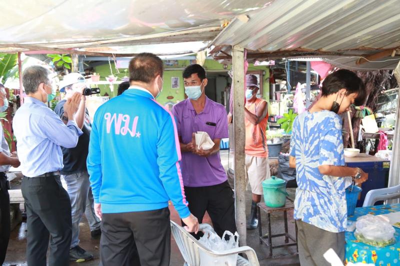 ผช.รมว.พม. พร้อมด้ว�