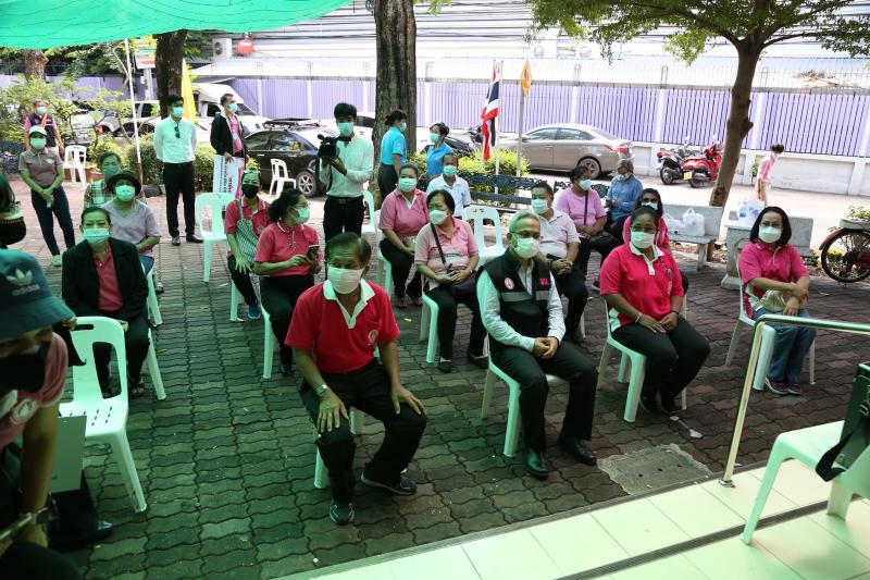 รมว.พม. มอบหมายทีม �
