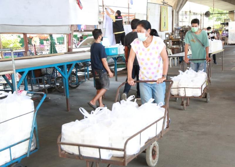 รองปลัด พม. เป็นตั�