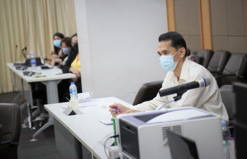 รองปลัด พม. เป็นหั�