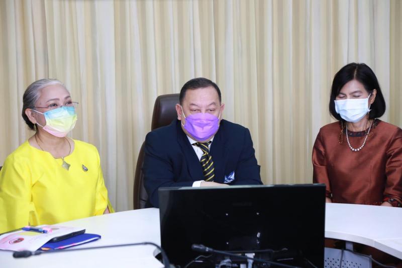 รมว.พม. เป็นประธาน�
