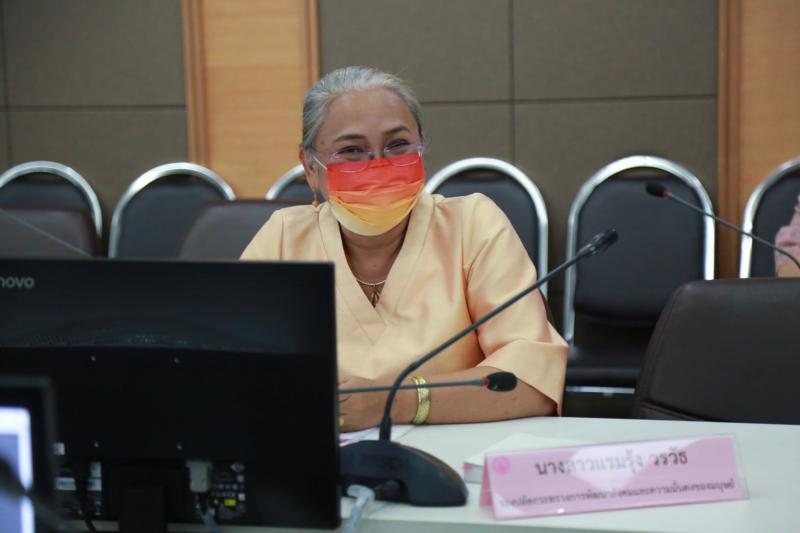 ปลัด พม. เป็นประธา�