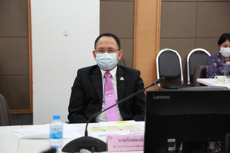 ปลัด พม. เป็นประธา�