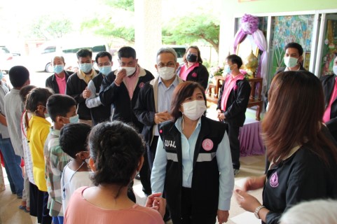 ปลัด พม. เป็นประธา�