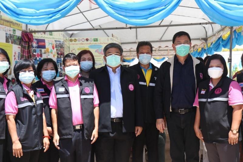 รองนายกรัฐมนตรีแ�