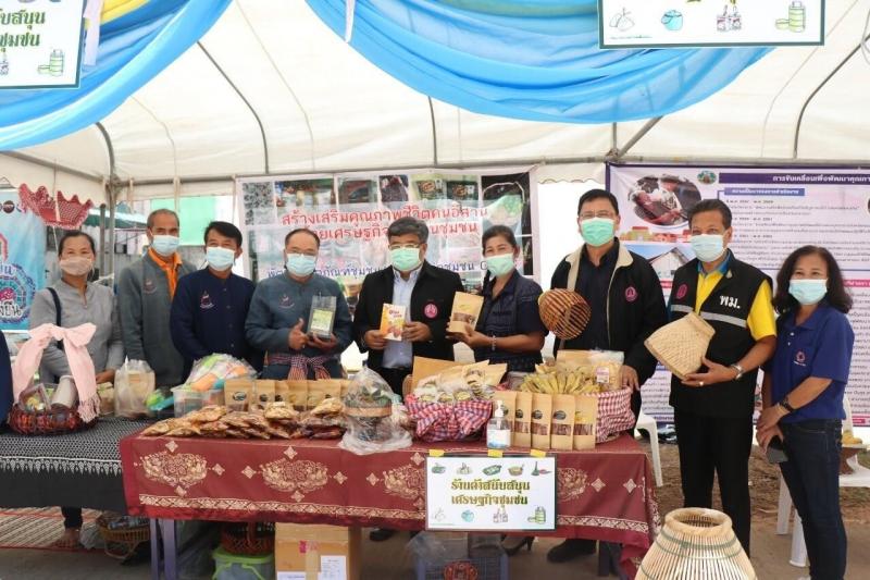 รองนายกรัฐมนตรีแ�