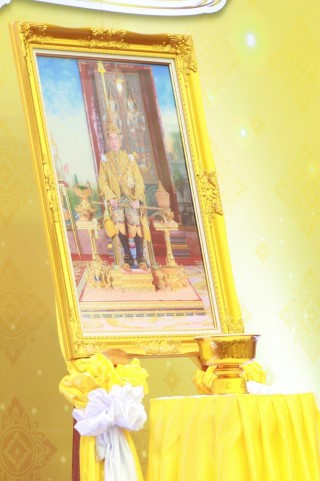 รมว.พม. เป็นประธาน�
