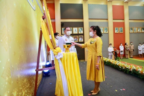 รมว.พม. เป็นประธาน�