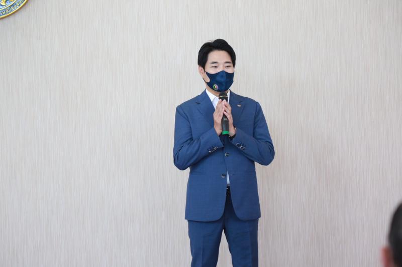 รมว.พม. เป็นประธาน�