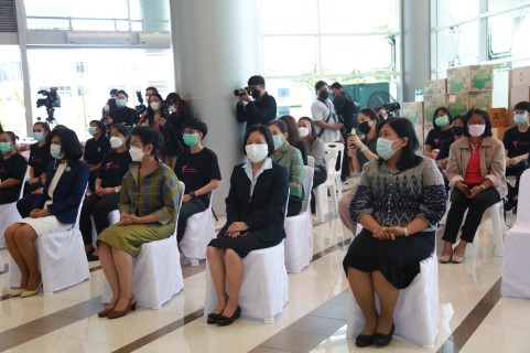 รมว.พม. เป็นประธาน�