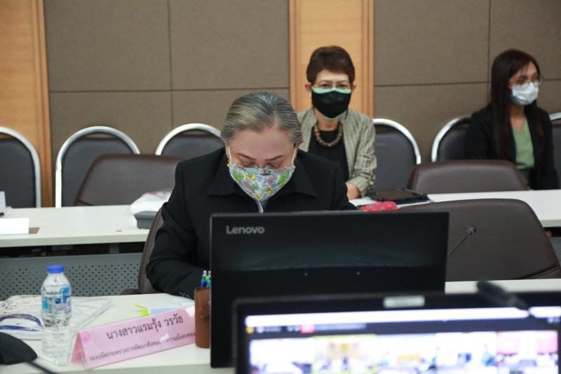 รมว.พม. เป็นประธาน�