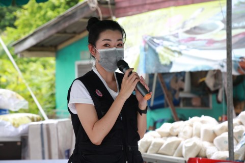 รองปลัด พม. ลงพื้น�