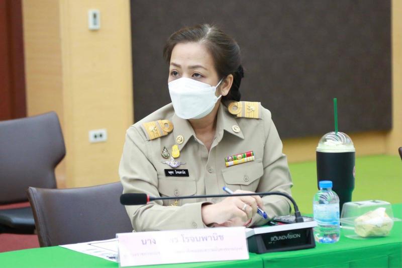รมว.พม. เป็นประธาน�