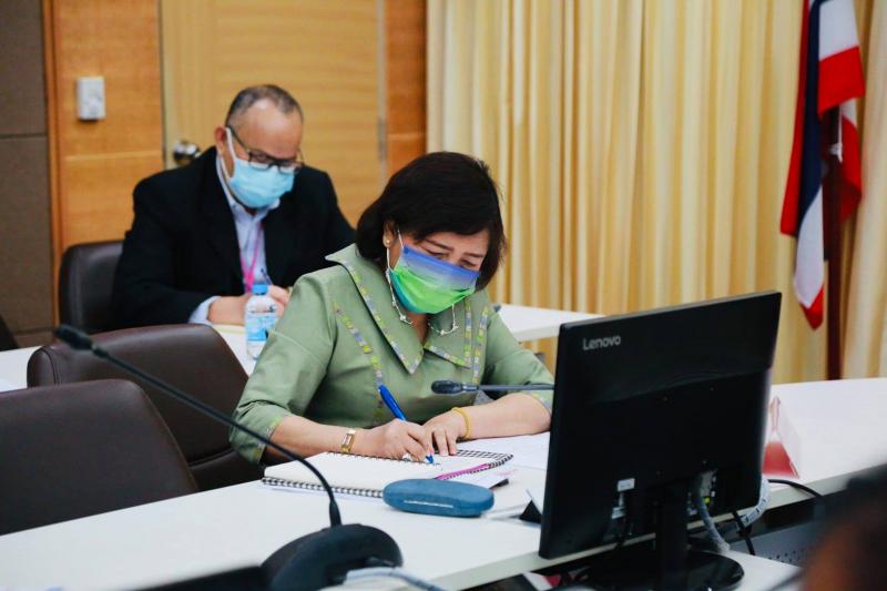รมว.พม. เป็นประธาน�