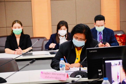 รมว.พม. เป็นประธาน�