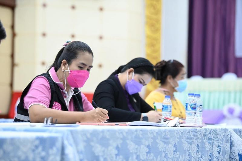 รมว.พม. เป็นประธาน�