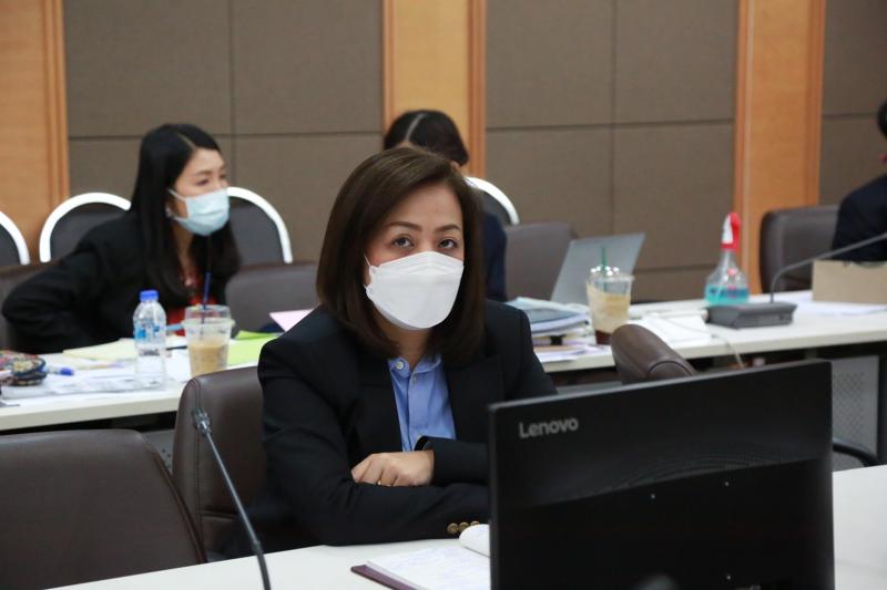 ปลัด พม. พร้อมด้วย�