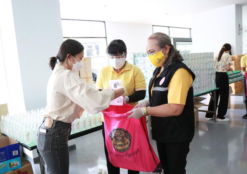 รองปลัด พม. ร่วมกิ�