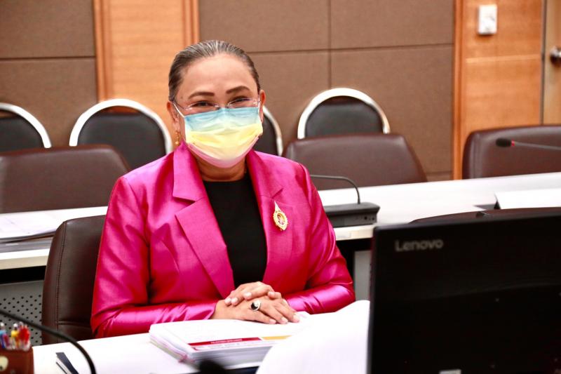ปลัด พม. เป็นประธา�