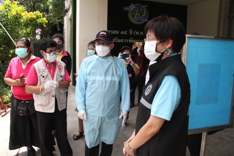 คณะผู้บริหาร พม. ล�