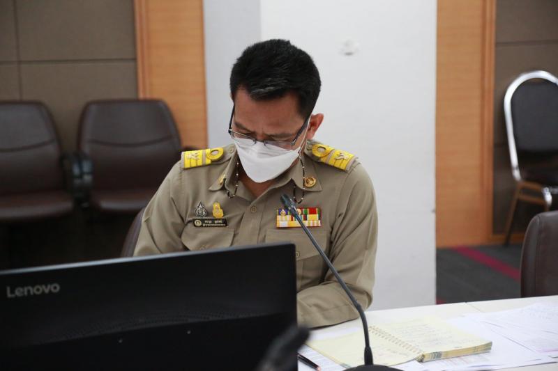 ปลัด พม. เป็นประธา�