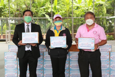 รองปลัด พม. รับมอบ�