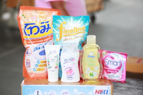 รองปลัด พม. รับมอบ�