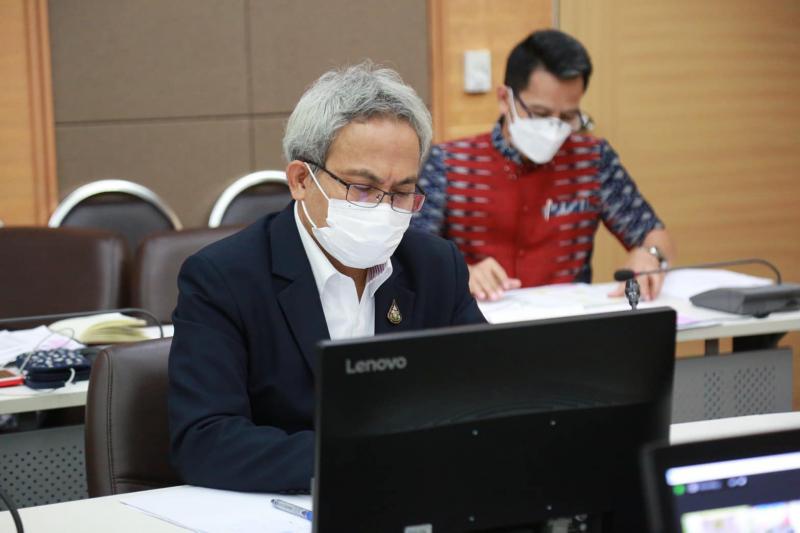 ปลัด พม. เป็นประธา�