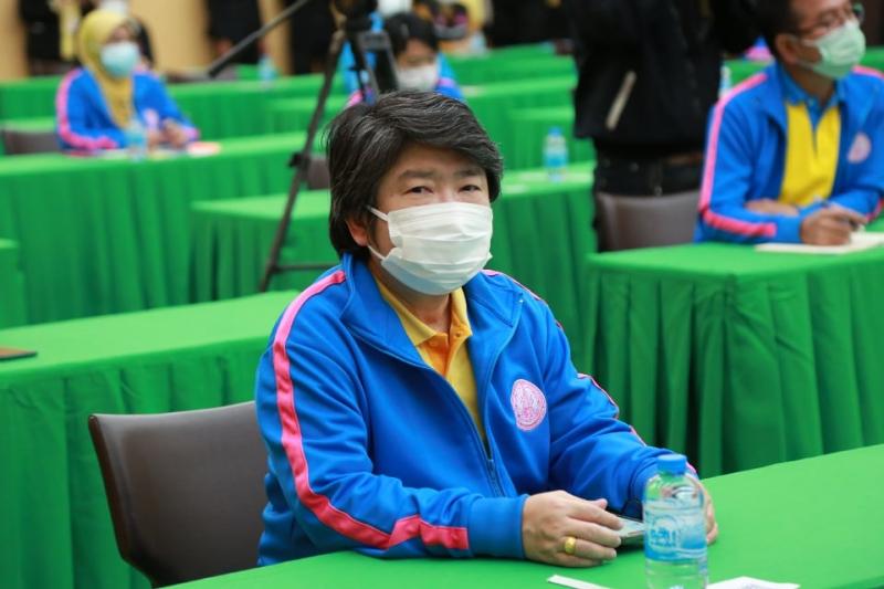 เป็นประธานในการแ�
