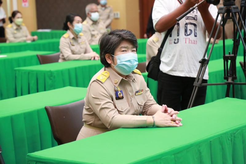 รมว.พม. เป็นประธาน�