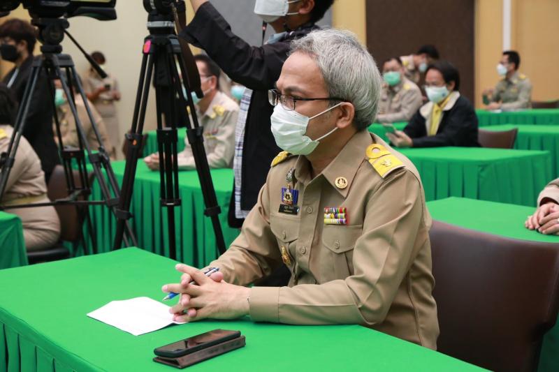รมว.พม. เป็นประธาน�