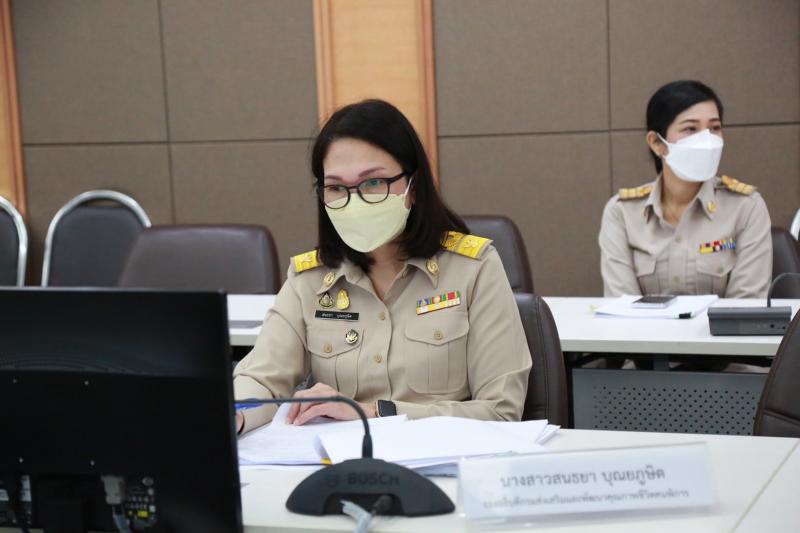 ปลัด พม. เป็นประธา�