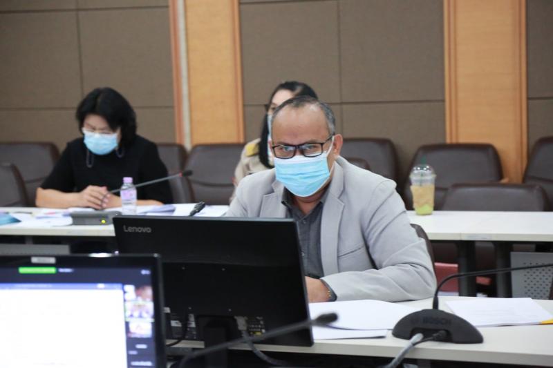 ปลัด พม. เป็นประธา�