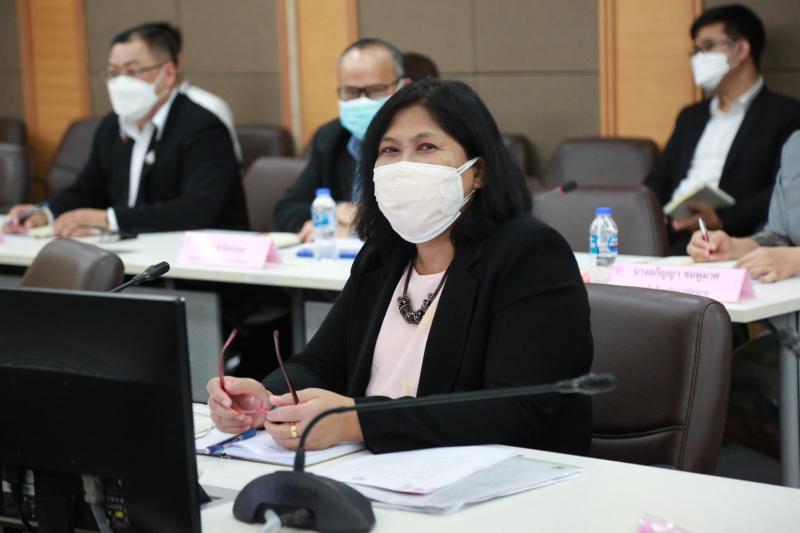 ปลัด พม. เป็นประธา�
