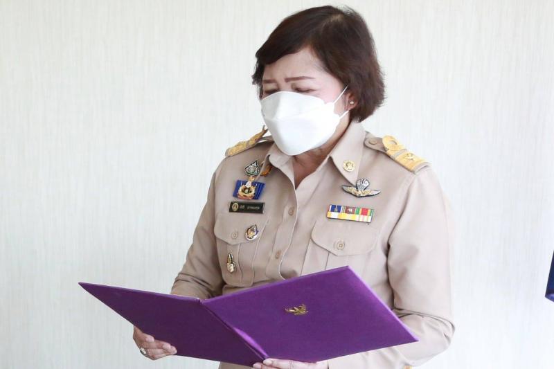 รมว.พม. ร่วมแสดงคว�