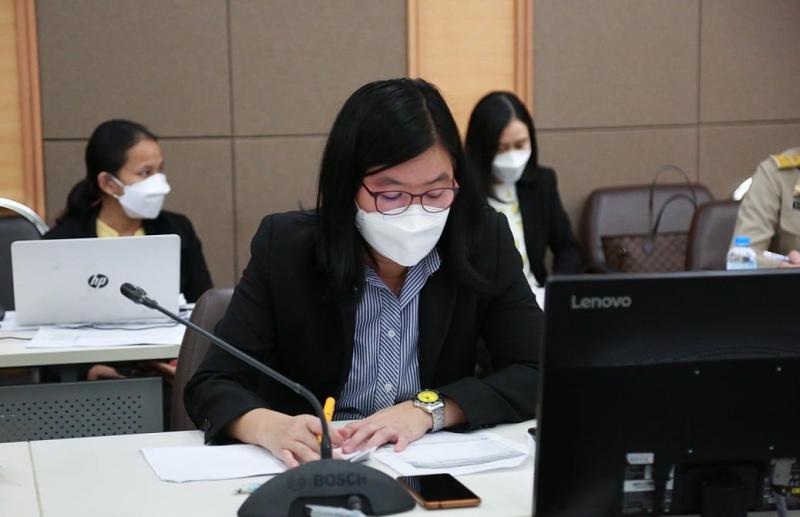 ปลัด พม. เป็นประธา�