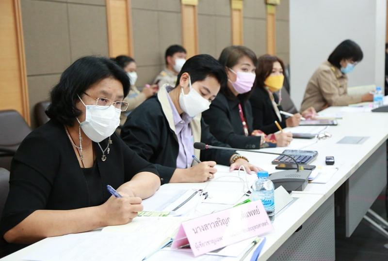 ปลัด พม. เป็นประธา�