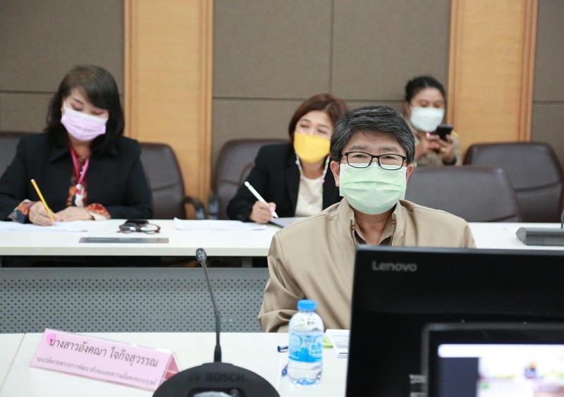 ปลัด พม. เป็นประธา�