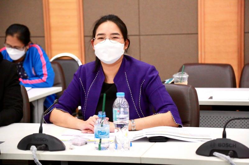 ปลัด พม. เป็นประธา�